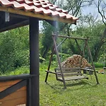 Klub Karino 2 *