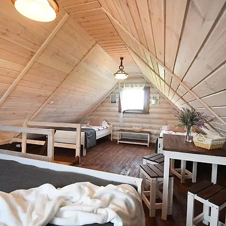 山林小屋 Klub Karino 2 *