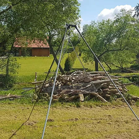 Klub Karino 2 山林小屋