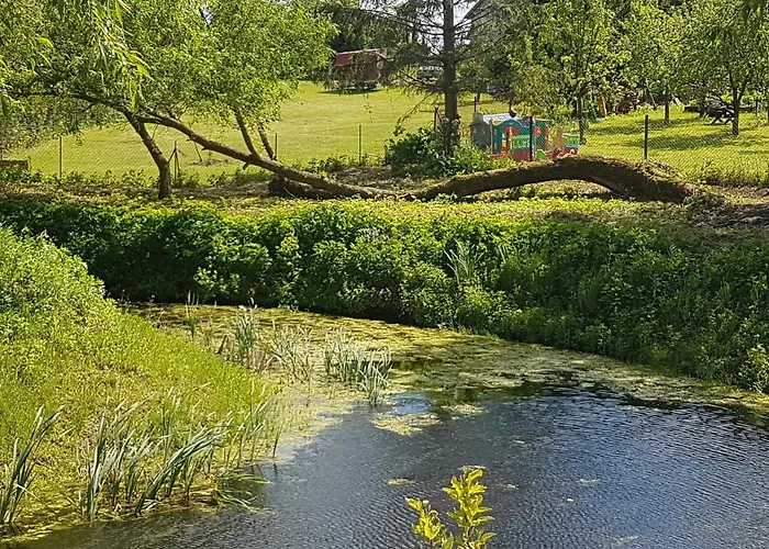 Klub Karino 2 山林小屋 Mikołajki