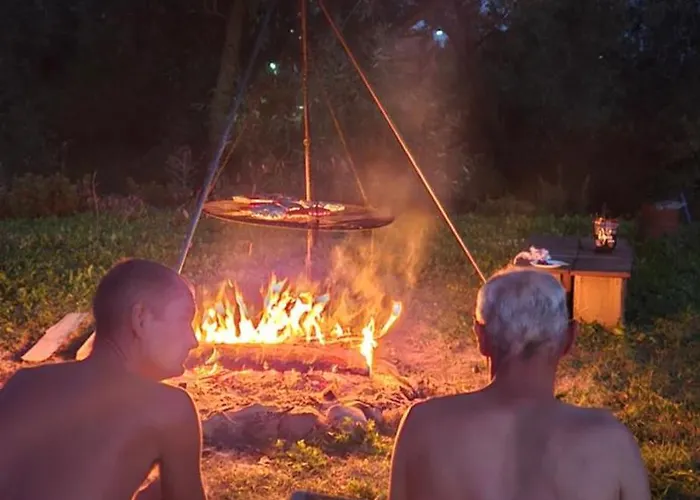 Klub Karino 2 山林小屋